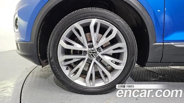 Volkswagen T-Roc 2022 — миниатюра 5