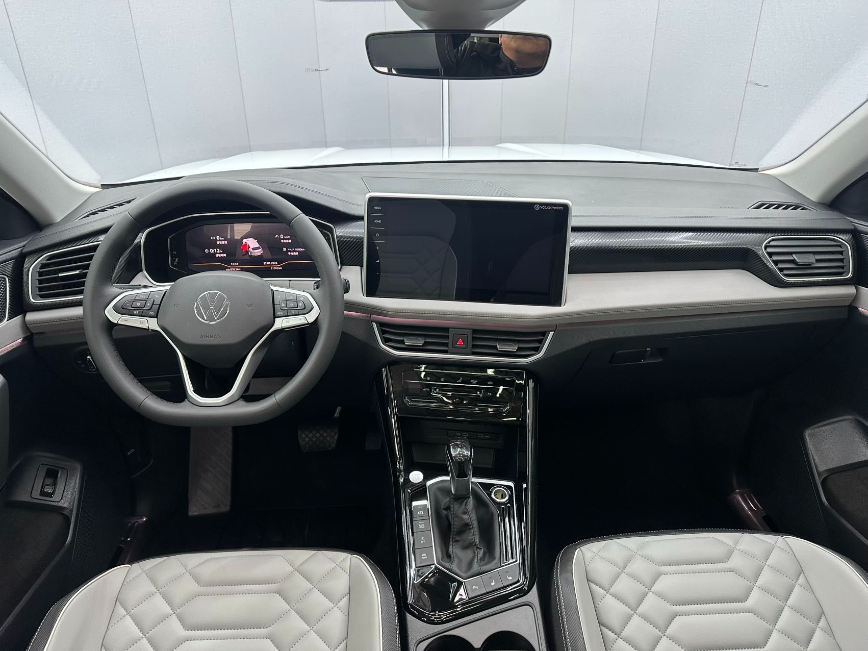 Volkswagen Tayron 2023 — миниатюра 3