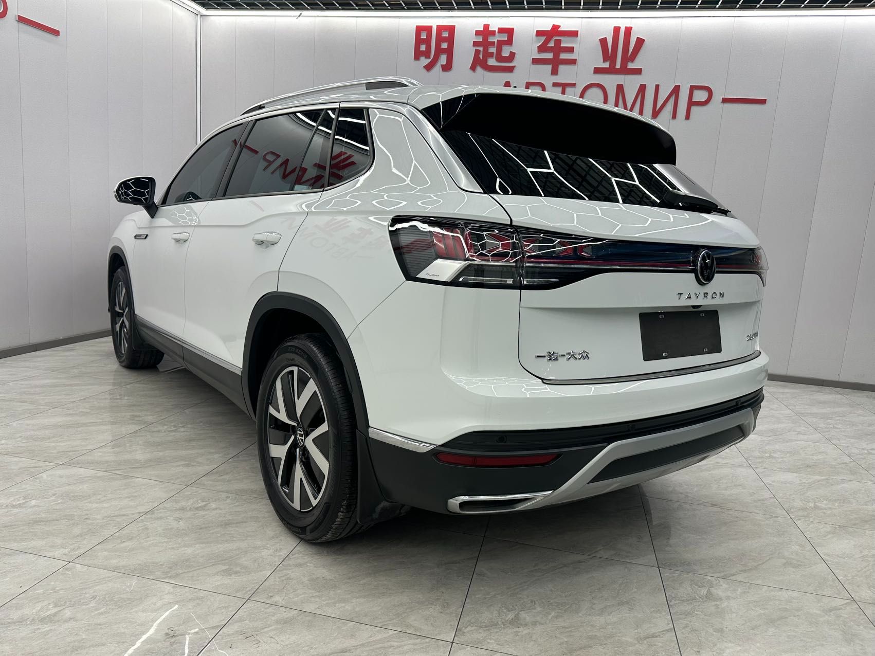 Volkswagen Tayron 2023 — миниатюра 9