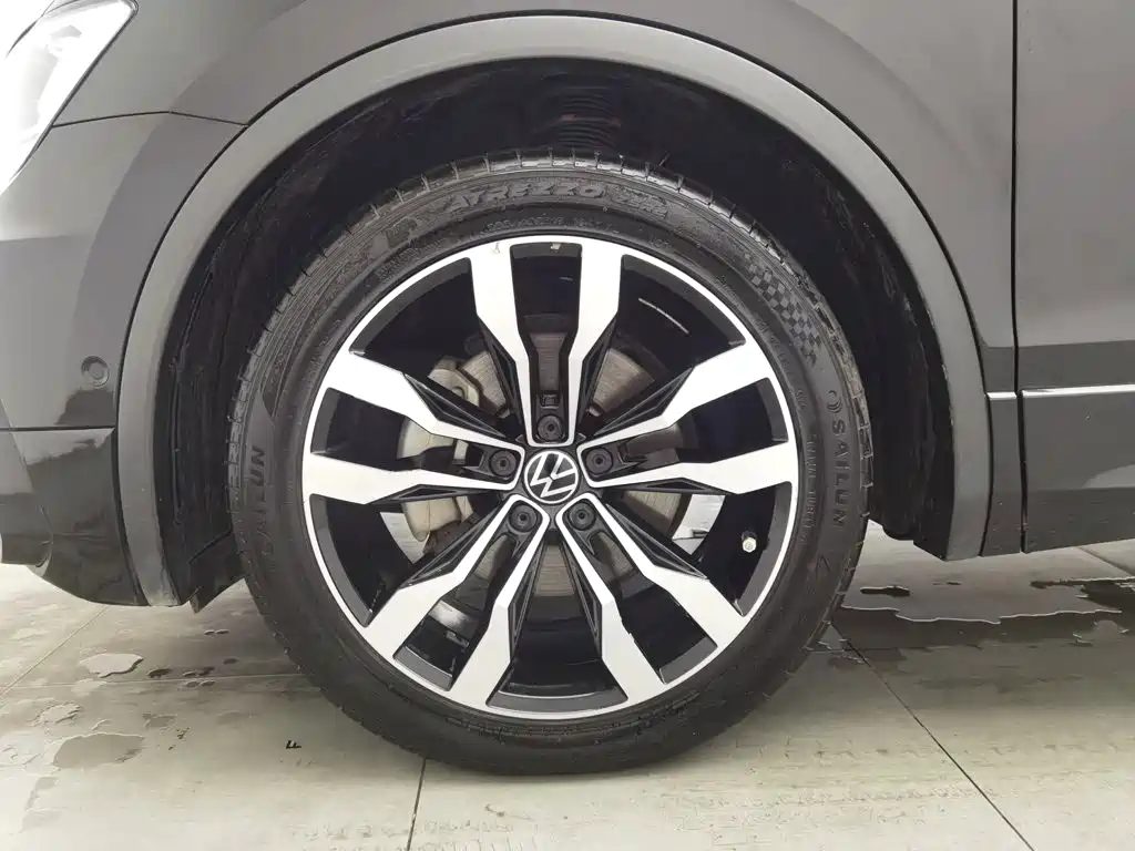 Volkswagen Tiguan L 2021 — миниатюра 17