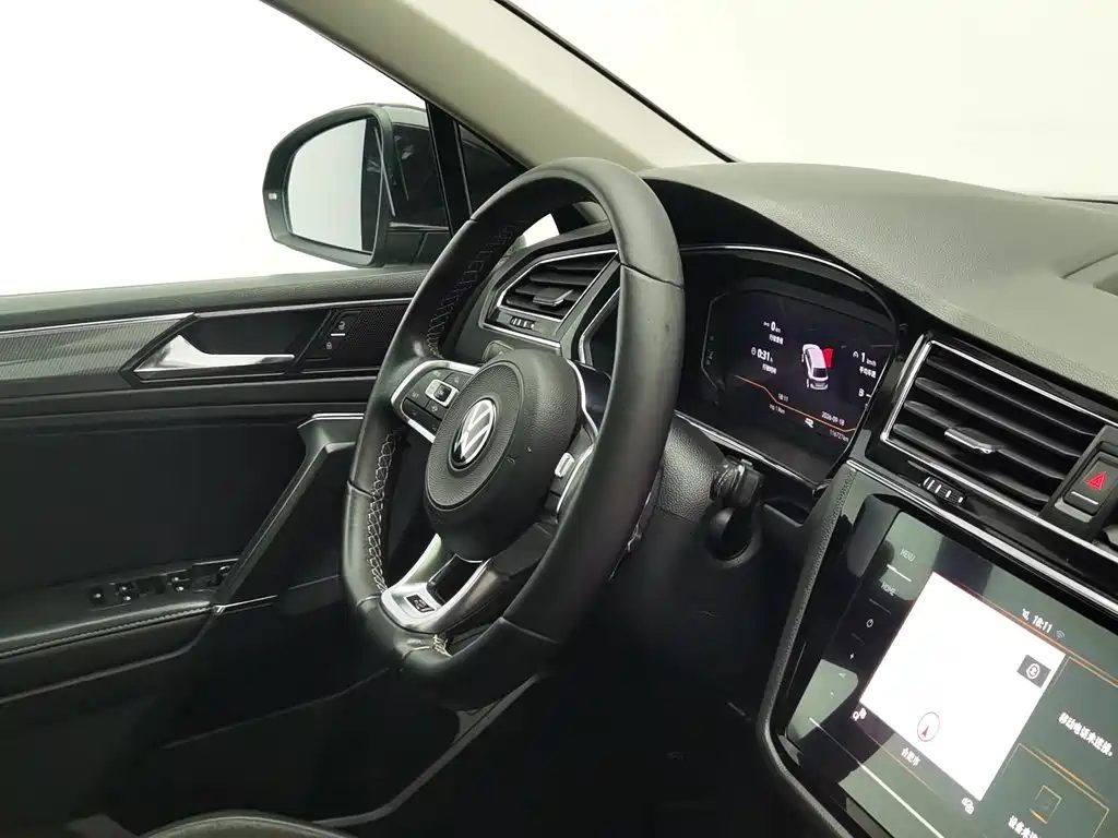 Volkswagen Tiguan L 2021 — миниатюра 22