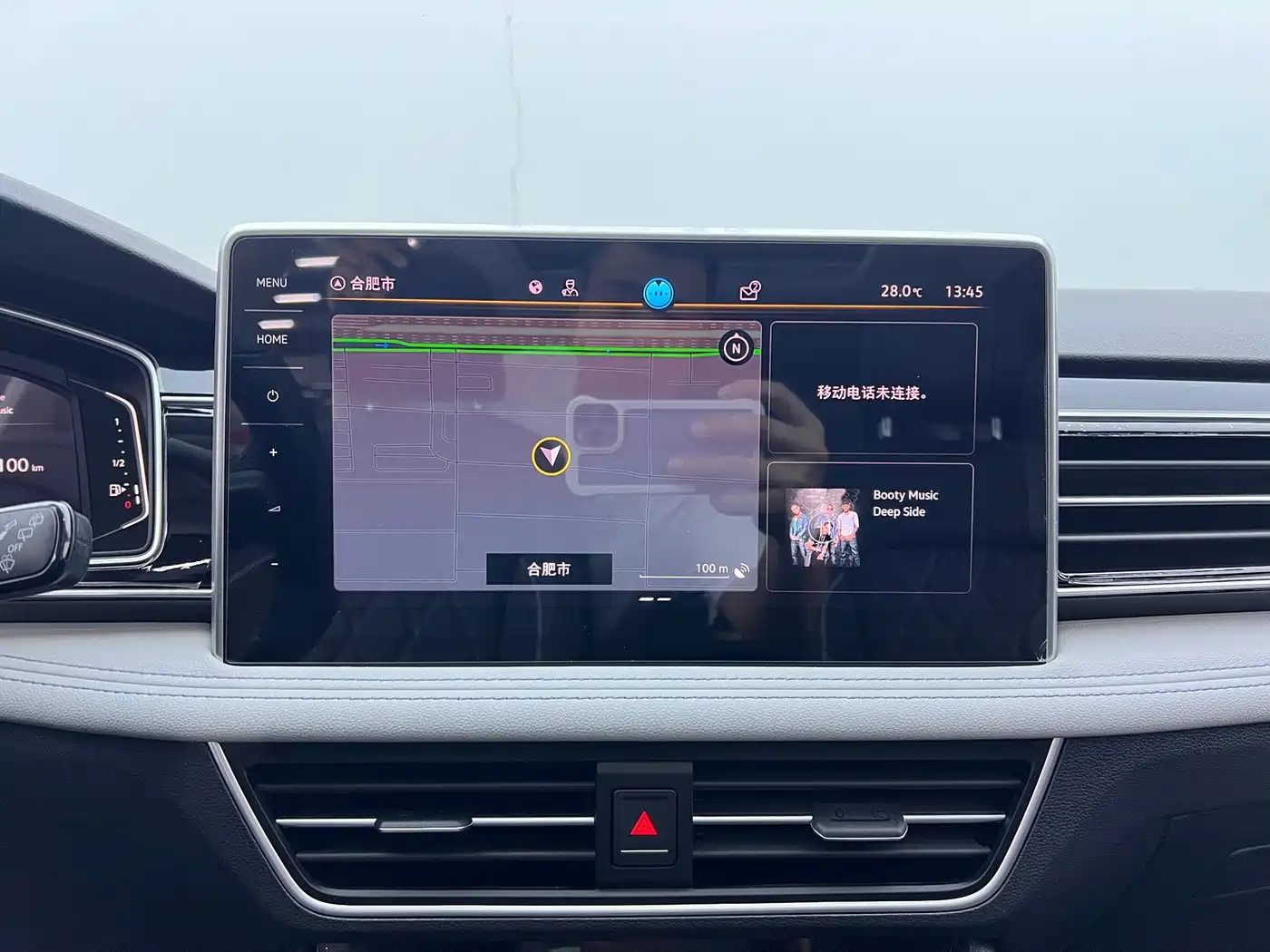 Volkswagen Tiguan L 2024 — миниатюра 10