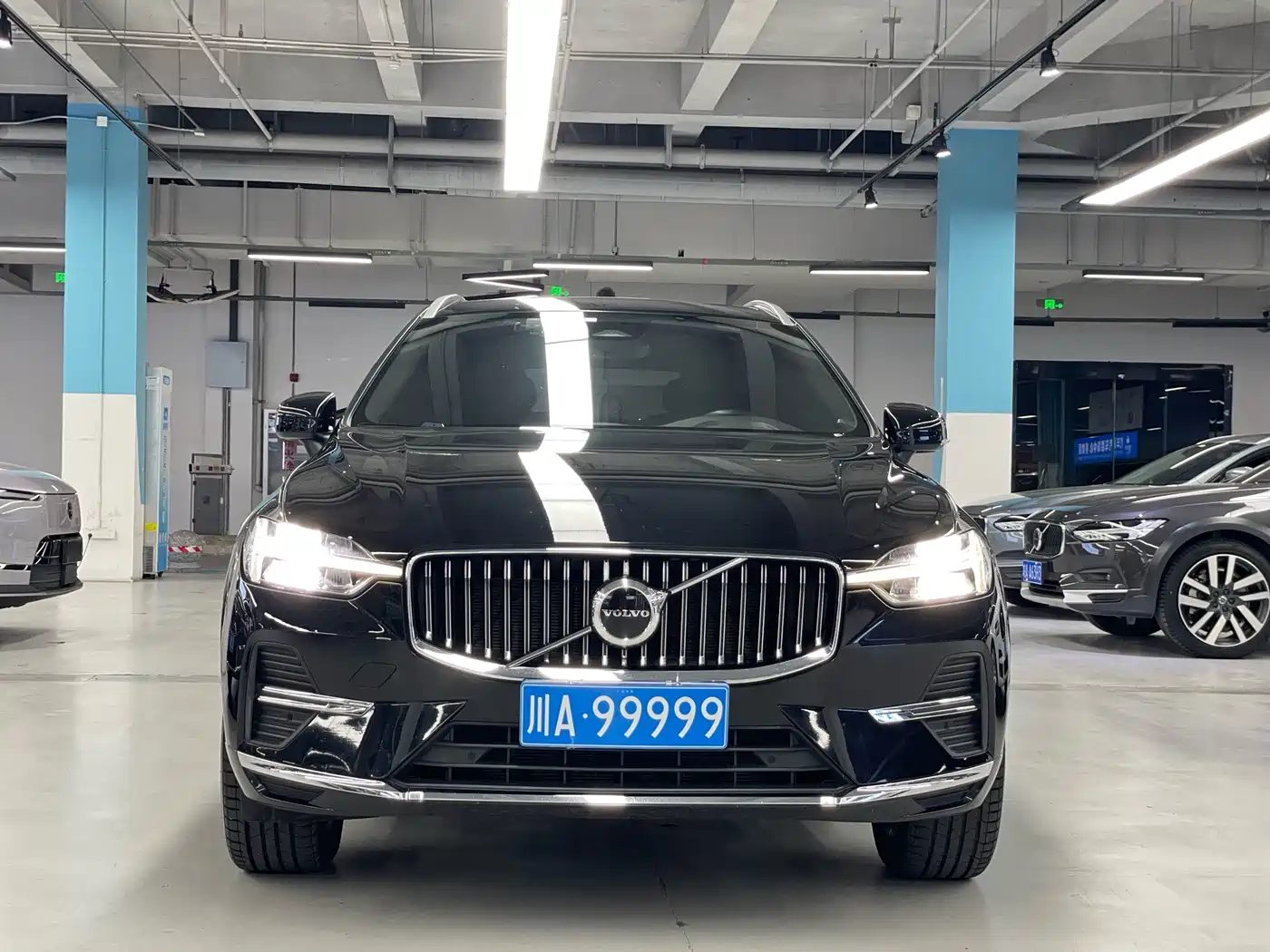 Volvo XC60 2021 — миниатюра 2