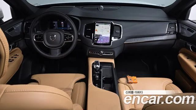 Volvo XC90 2024 — миниатюра 7