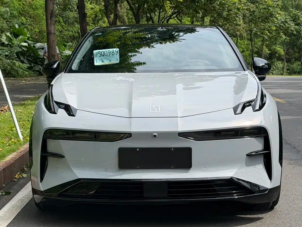 Zeekr X 2023 — миниатюра 2