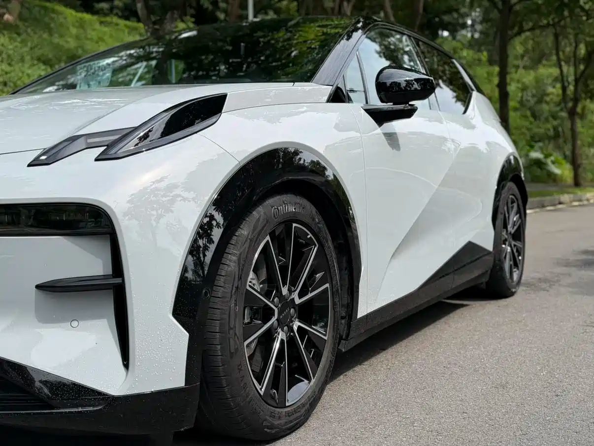 Zeekr X 2023 — миниатюра 8