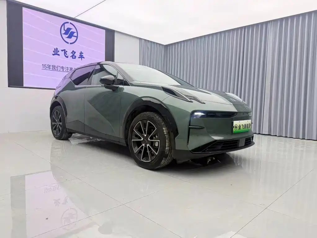 Zeekr X 2023 — миниатюра 3